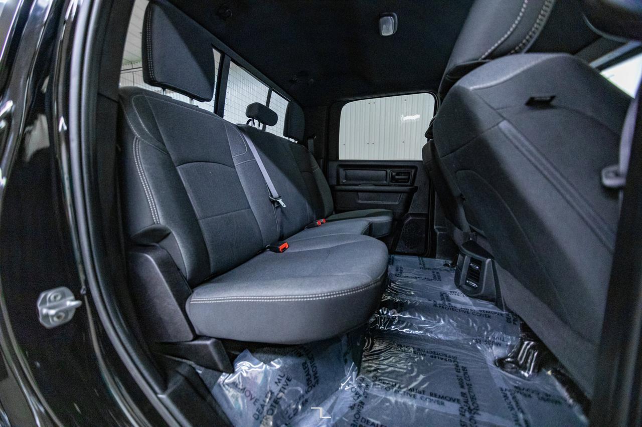 2022 Ram 3500 4x4 Crew Cab Tradesman Diesel AISIN BCam Red Deer AB