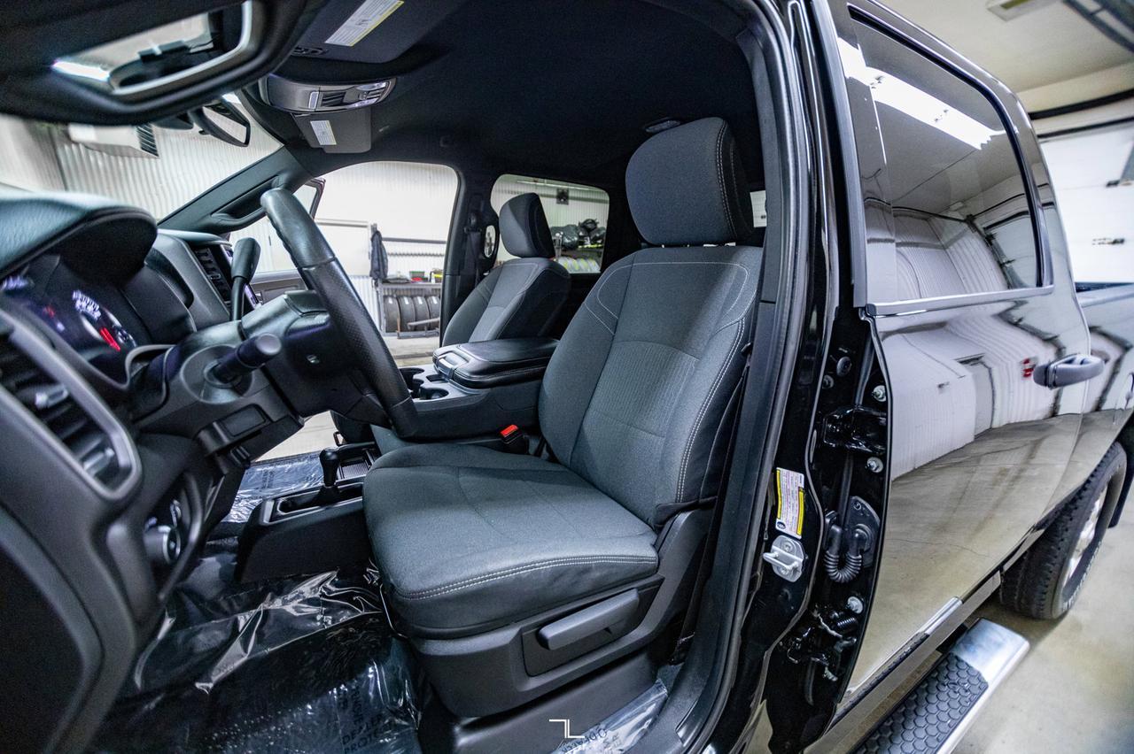 2022 Ram 3500 4x4 Crew Cab Tradesman Diesel AISIN BCam Red Deer AB