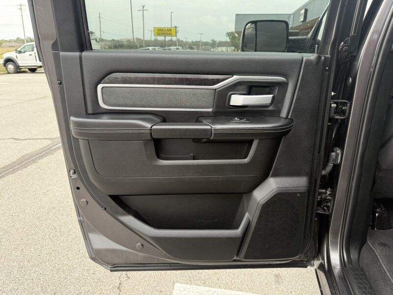 2022 Ram 3500 4x4 Diesel Mega Cab Big Horn Collinsville OK