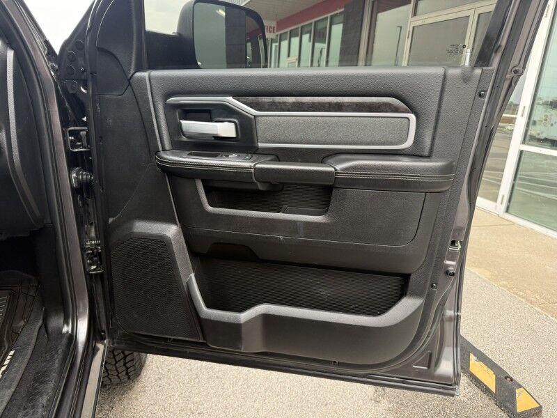 2022 Ram 3500 4x4 Diesel Mega Cab Big Horn Collinsville OK