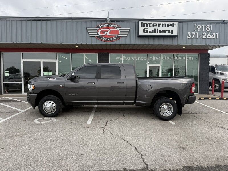 2022 Ram 3500 4x4 Diesel Mega Cab