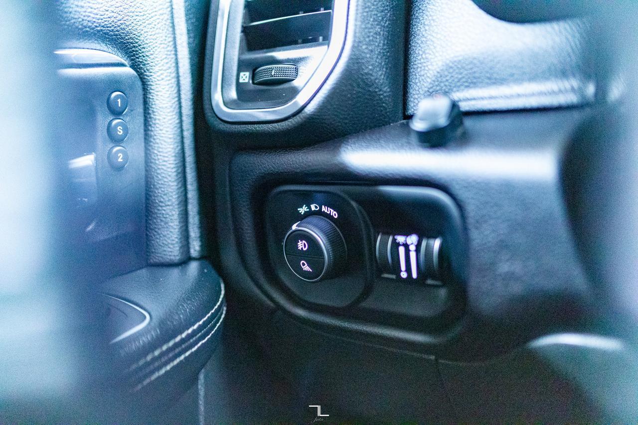 2022 Ram 3500 4x4 Mega Cab Laramie Diesel AISIN Leather Nav Red Deer AB