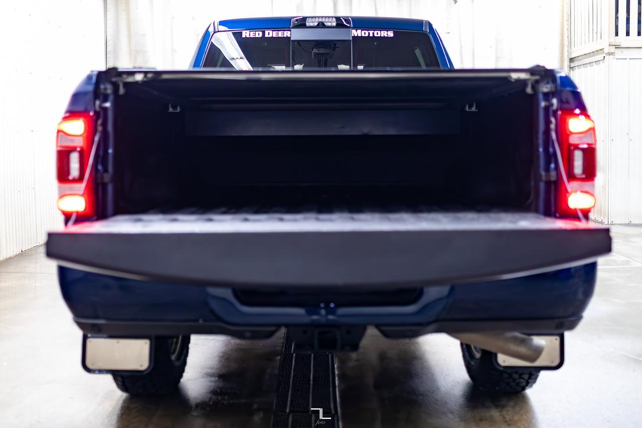 2022 Ram 3500 4x4 Mega Cab Limited Diesel Leather Nav BCam Red Deer AB