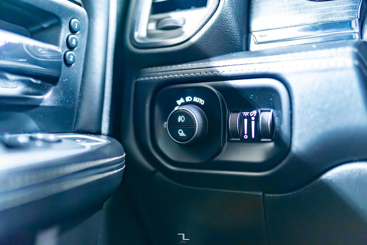 2022 Ram 3500 4x4 Mega Cab Limited Diesel Leather Nav BCam Red Deer AB