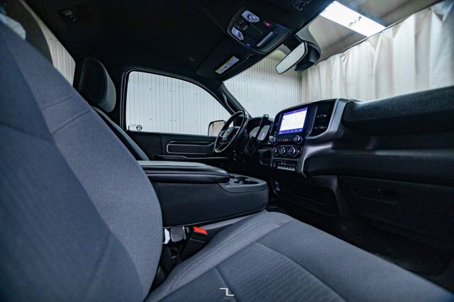 2022 Ram 3500 4x4 Reg Cab SLT Deck Diesel AISIN Red Deer AB