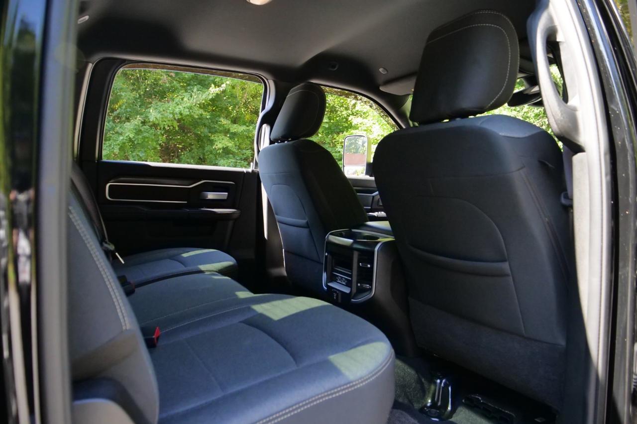 2022 Ram 3500 Big Horn 4X4 DRW / Night Edition / Long Bed / HO Turbo Diesel! Lincolnton NC
