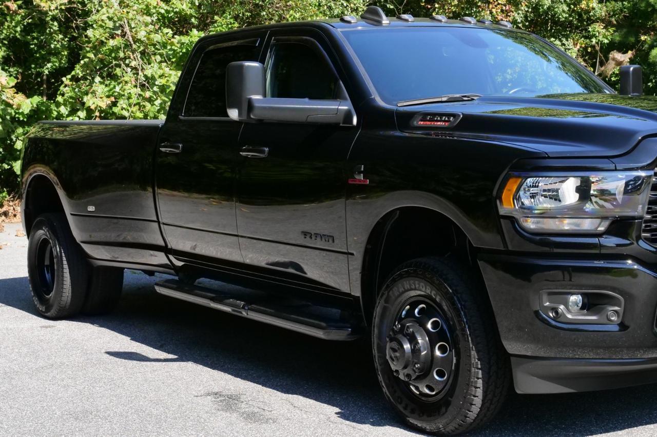 2022 Ram 3500 Big Horn 4X4 / Night Edition / Long Bed / HO Turbo Diesel! Lincolnton NC