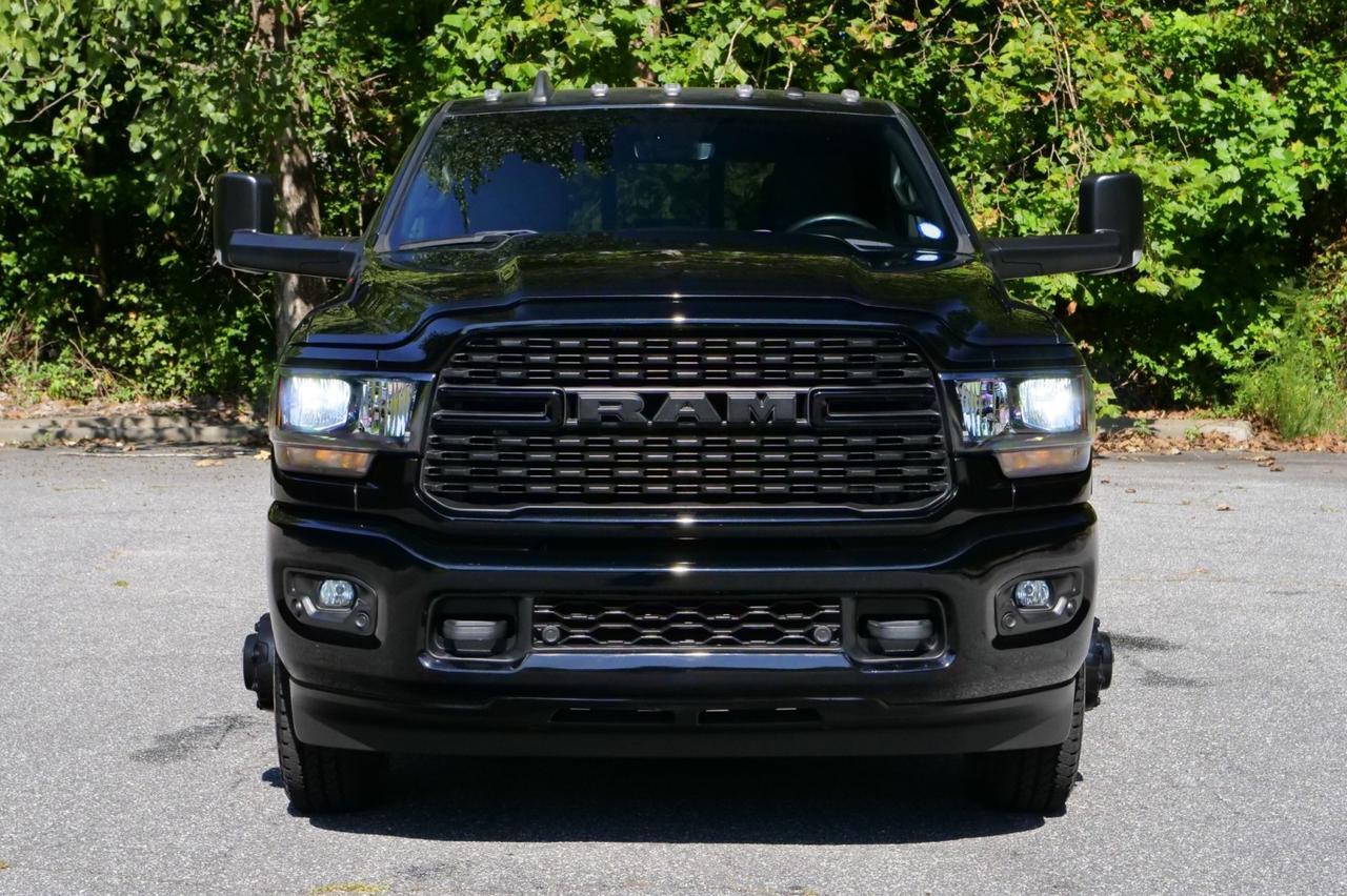 2022 Ram 3500 Big Horn 4X4 / Night Edition / Long Bed / HO Turbo Diesel! Lincolnton NC