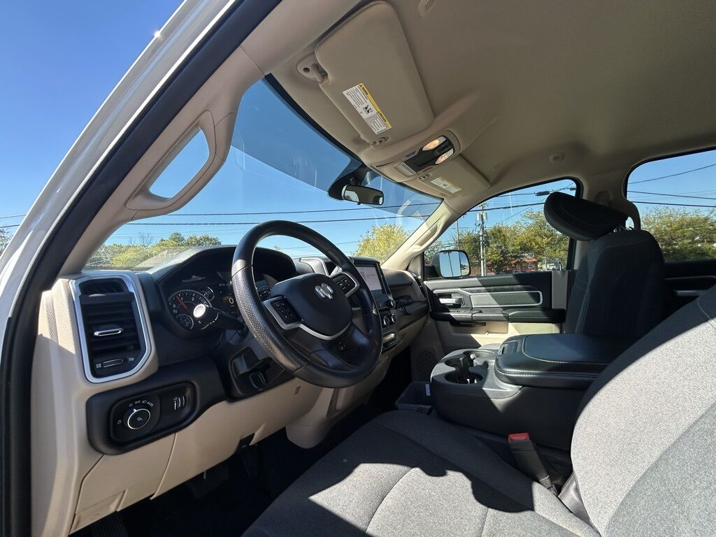 2022 Ram 3500 Big Horn Crestwood KY