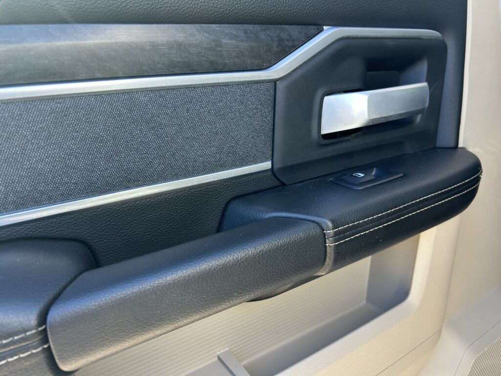 2022 Ram 3500 Big Horn Crestwood KY