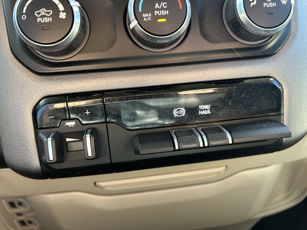 2022 Ram 3500 Big Horn Crestwood KY