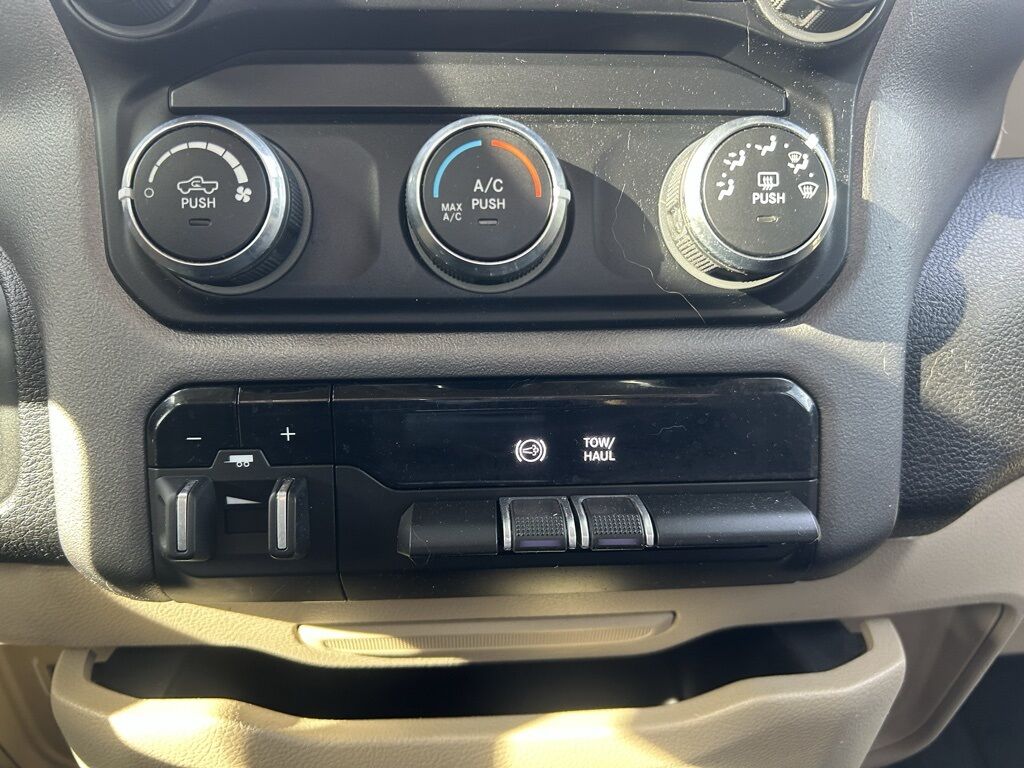 2022 Ram 3500 Big Horn Crestwood KY