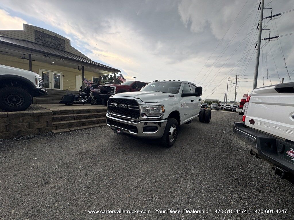 2022 Ram 3500 CAB/Chassis Tradesman 4X4 - DUALLY Cartersville GA