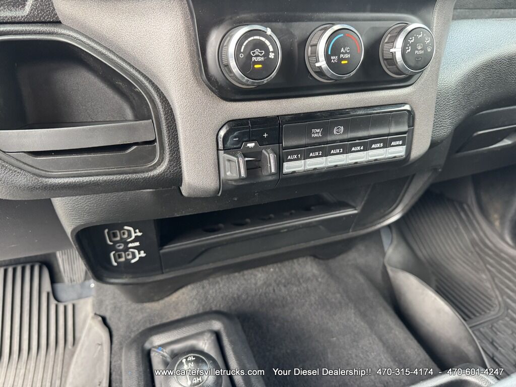 2022 Ram 3500 CAB/Chassis Tradesman 4X4 - FLATBED - DUALLY Cartersville GA