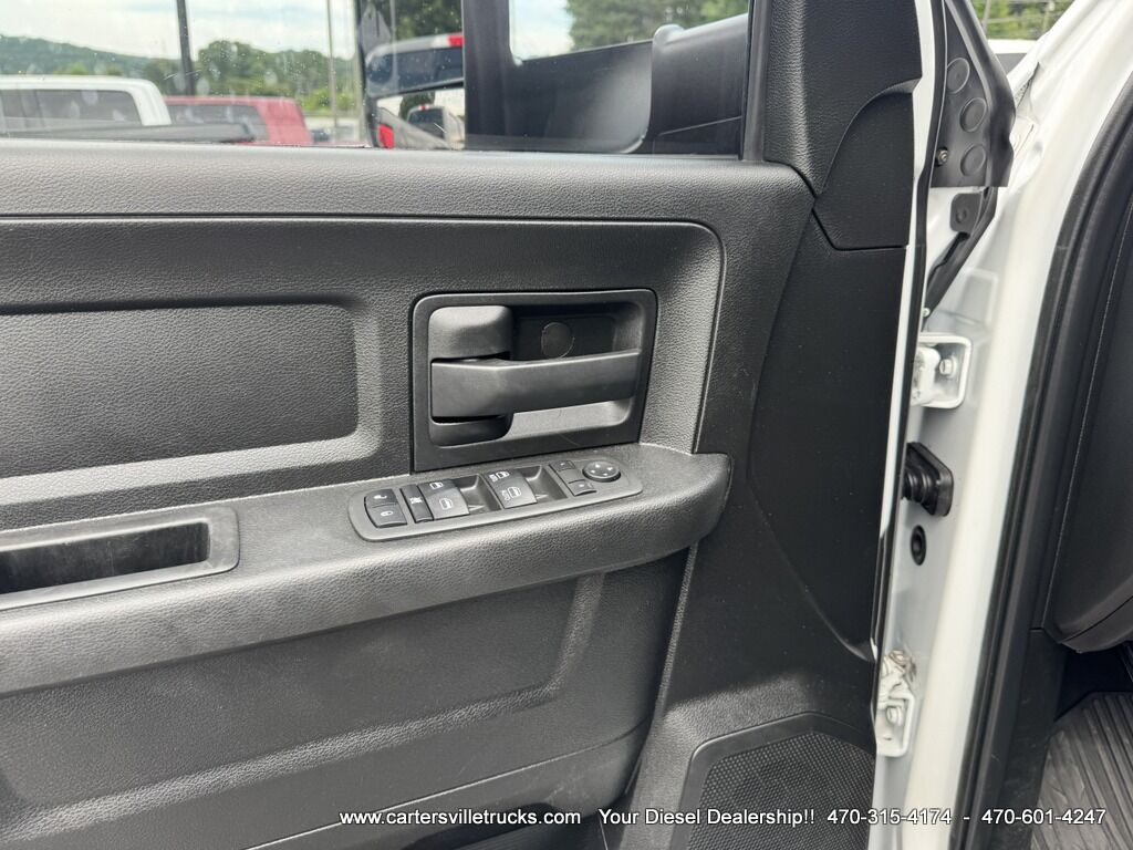 2022 Ram 3500 CAB/Chassis Tradesman 4X4 - FLATBED - DUALLY Cartersville GA