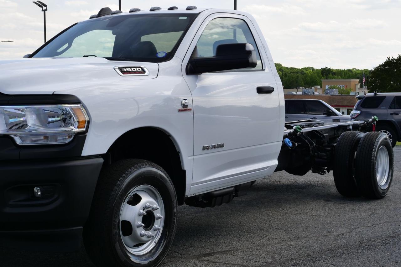 2022 Ram 3500 Chassis Cab Tradesman / AISIN / Turbo Diesel / Level 1 Equipment! Lincolnton NC