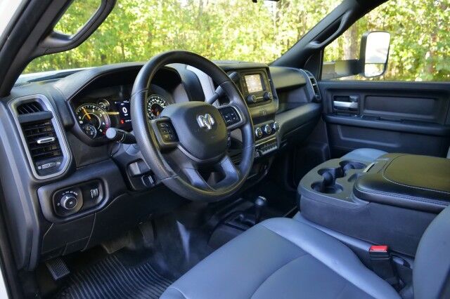 2022 Ram 3500 Chassis Tradesman 4X4 / DRW / Turbo Diesel / AISIN / Max Tow PKG! High Point NC