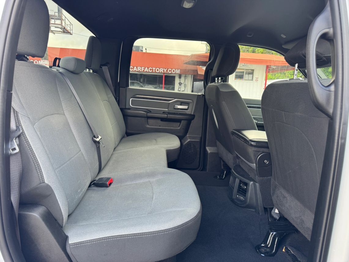 2022 Ram 3500 Crew Cab Big Horn Pickup 4D 8 ft