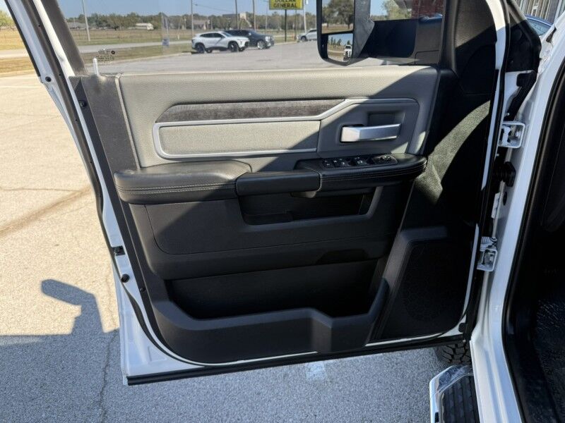 2022 Ram 3500 DRW 4x4 Diesel Big Horn Collinsville OK