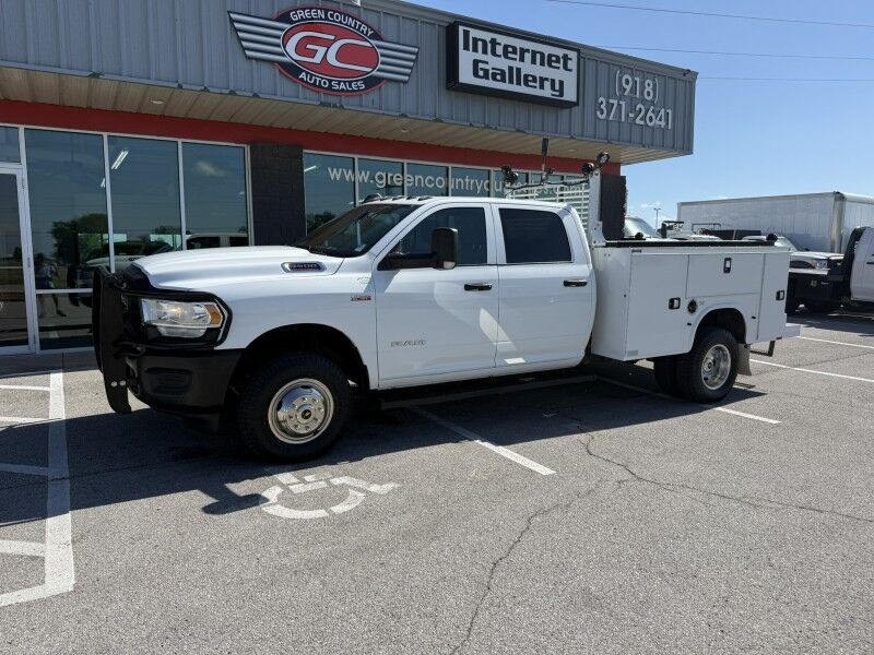 2022 Ram 3500 DRW 6.4L Hemi 4x4 Utility Tradesman Collinsville OK