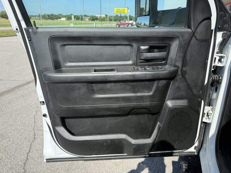 2022 Ram 3500 DRW 6.4L Hemi 4x4 Utility Tradesman Collinsville OK