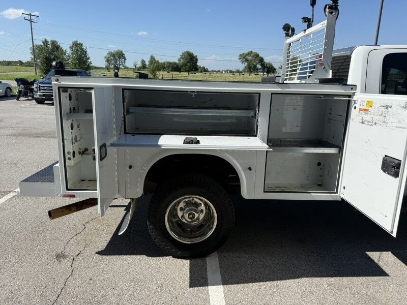 2022 Ram 3500 DRW 6.4L Hemi 4x4 Utility Tradesman Collinsville OK