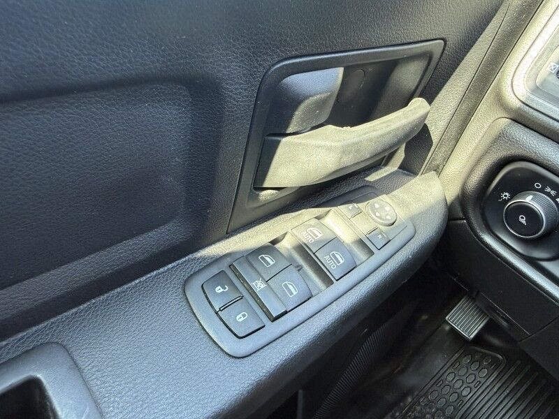 2022 Ram 3500 DRW 6.4L Hemi 4x4 Utility Tradesman Collinsville OK