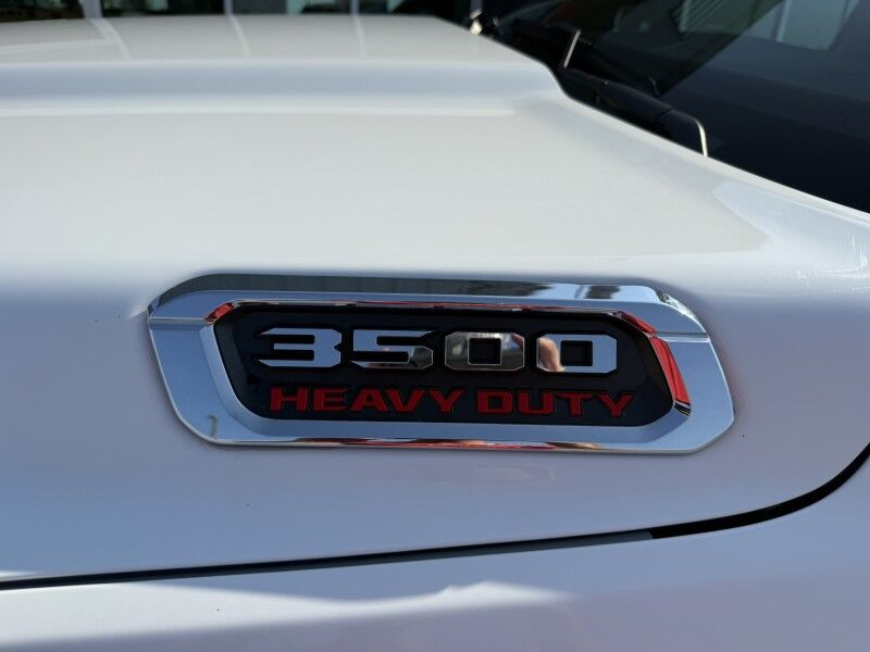 2022 Ram 3500 DRW 6.4L Hemi 4x4 Utility Tradesman Collinsville OK