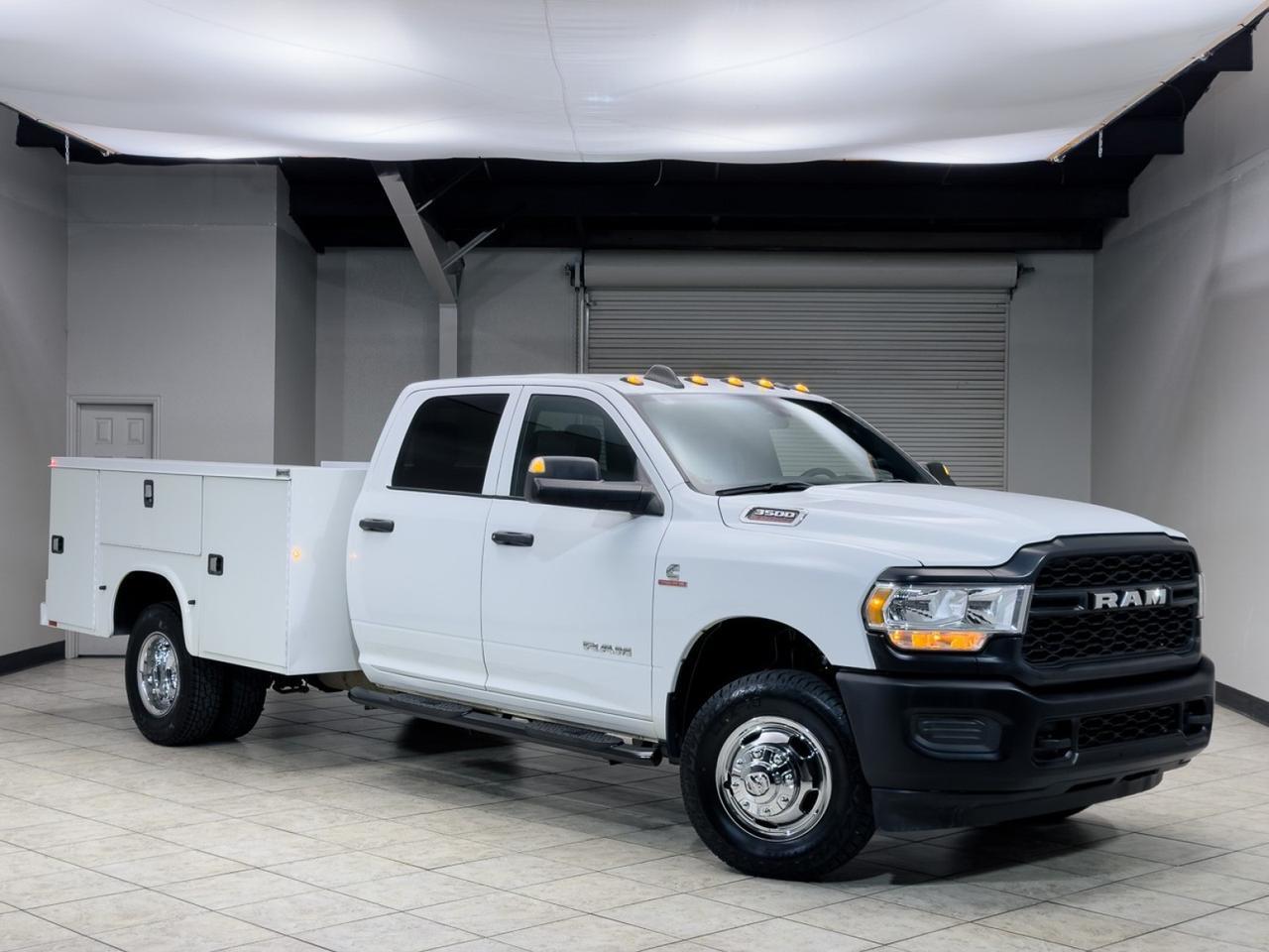 2022 Ram 3500 DRW Tradesman 6.7L Cummins Aisin 2WD