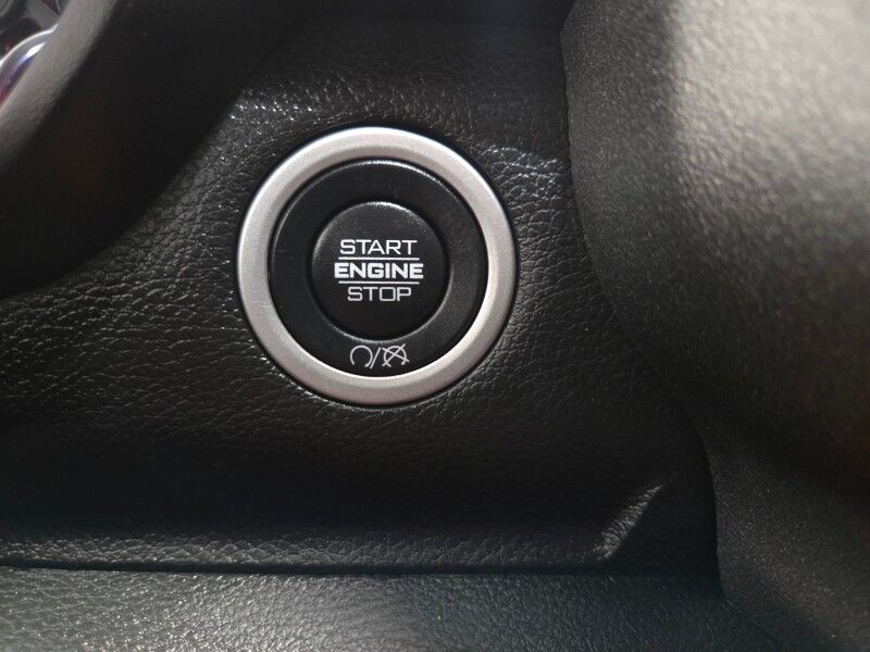 2022 Ram 3500 Flatbed 4WD Dually 6.7L Diesel AISIN Transmission NEW TIRES FREE WARRANTY Arlington TX