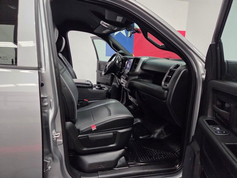 2022 Ram 3500 Flatbed 4WD Dually 6.7L Diesel AISIN Transmission NEW TIRES FREE WARRANTY Arlington TX