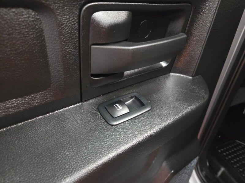 2022 Ram 3500 Flatbed 4WD Dually 6.7L Diesel AISIN Transmission NEW TIRES FREE WARRANTY Arlington TX