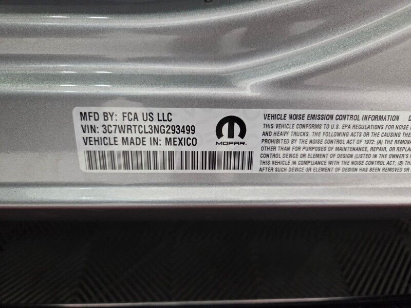 2022 Ram 3500 Flatbed 4WD Dually 6.7L Diesel AISIN Transmission NEW TIRES FREE WARRANTY Arlington TX