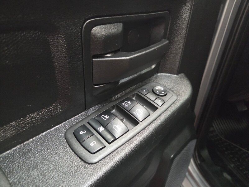 2022 Ram 3500 Flatbed 4WD Dually 6.7L Diesel AISIN Transmission NEW TIRES FREE WARRANTY Arlington TX