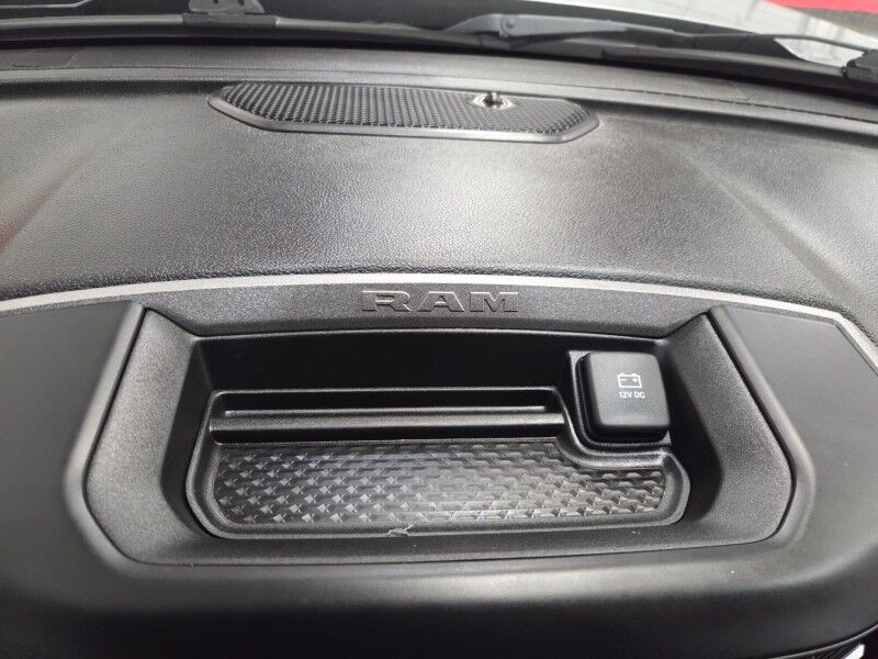 2022 Ram 3500 Flatbed 4WD Dually 6.7L Diesel AISIN Transmission NEW TIRES FREE WARRANTY Arlington TX