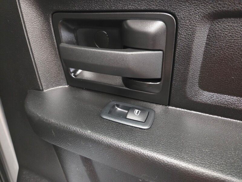 2022 Ram 3500 Flatbed 4WD Dually 6.7L Diesel AISIN Transmission NEW TIRES FREE WARRANTY Arlington TX