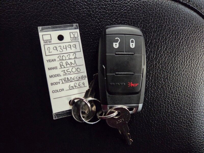 2022 Ram 3500 Flatbed 4WD Dually 6.7L Diesel AISIN Transmission NEW TIRES FREE WARRANTY Arlington TX