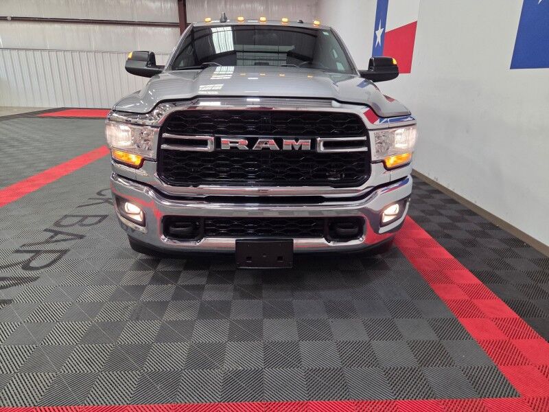 2022 Ram 3500 Flatbed 4WD Dually 6.7L Diesel AISIN Transmission NEW TIRES FREE WARRANTY Arlington TX
