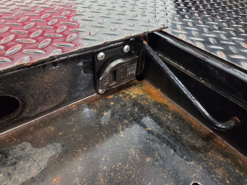 2022 Ram 3500 Flatbed 4WD Dually 6.7L Diesel AISIN Transmission NEW TIRES FREE WARRANTY Arlington TX