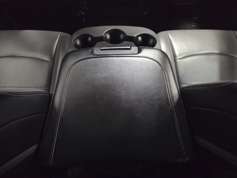 2022 Ram 3500 Flatbed 4WD Dually 6.7L Diesel AISIN Transmission NEW TIRES FREE WARRANTY Arlington TX