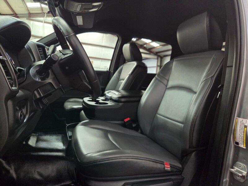 2022 Ram 3500 Flatbed 4WD Dually 6.7L Diesel AISIN Transmission NEW TIRES FREE WARRANTY Arlington TX