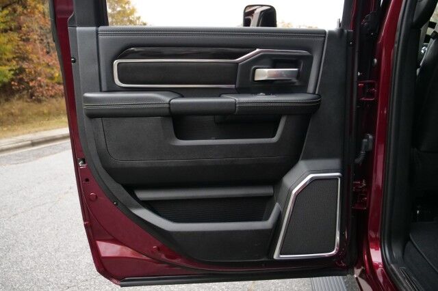 2022 Ram 3500 Laramie 4X4 / Night Edition / HO Diesel / Towing Tech! High Point NC