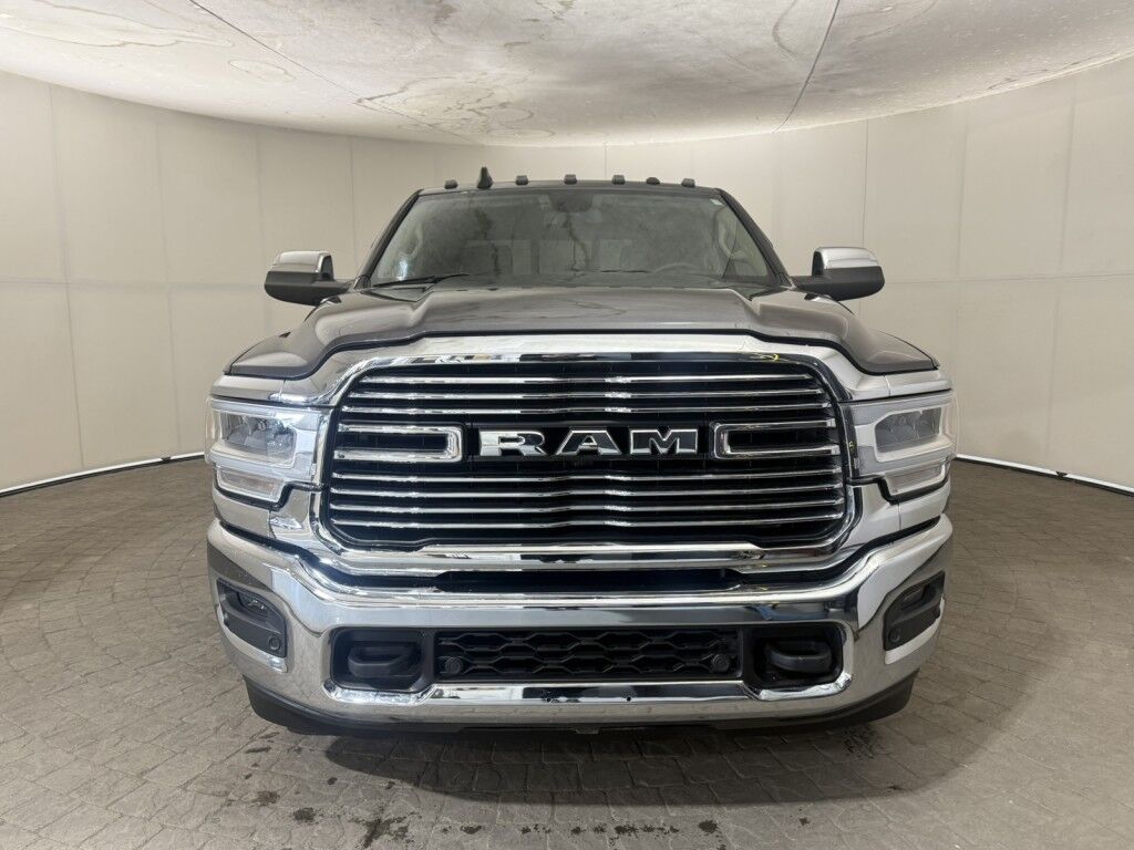2022 Ram 3500 Laramie 4x4 Crew Cab DRW Diesel Maumee OH