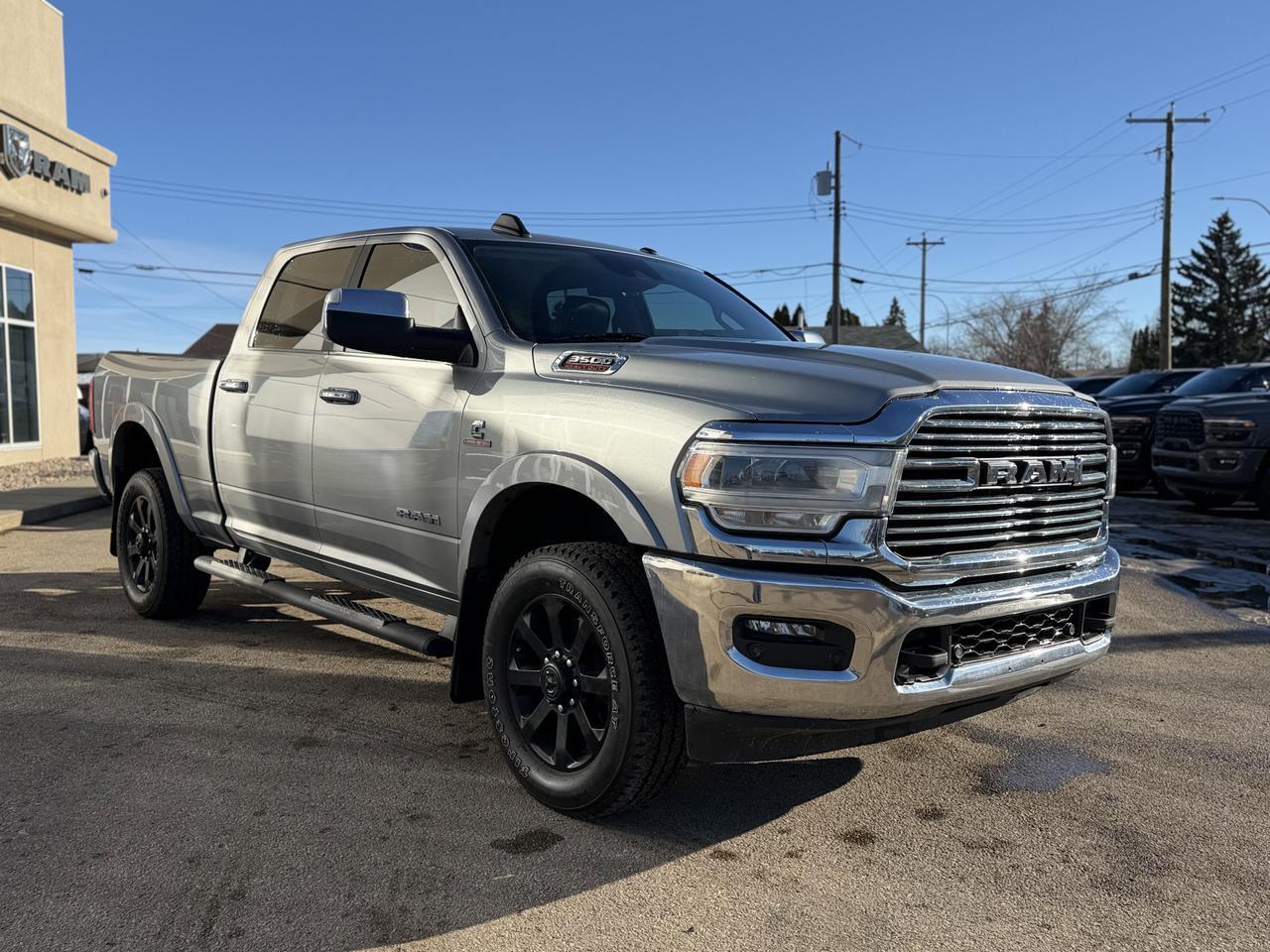 2022 Ram 3500 Laramie Crew Cab 4x4 | Cummins Diesel | Leather | NAV | Heated Vented Seats | Remote Start Redwater AB