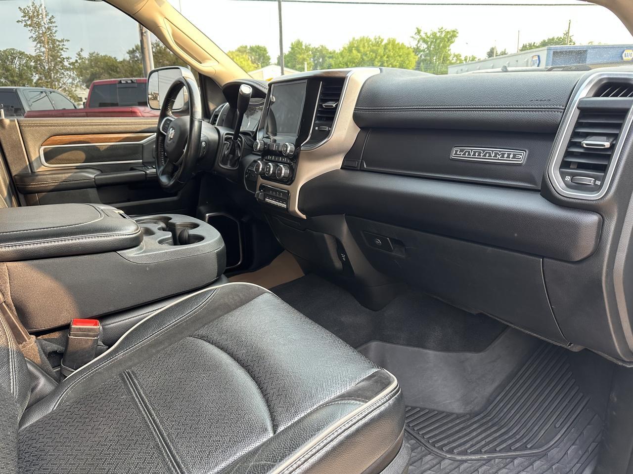 2022 Ram 3500 Laramie Crew Cab 4x4 | Cummins Diesel | Low KMs | Black Leather | Heated Vented Seats | NAV Redwater AB