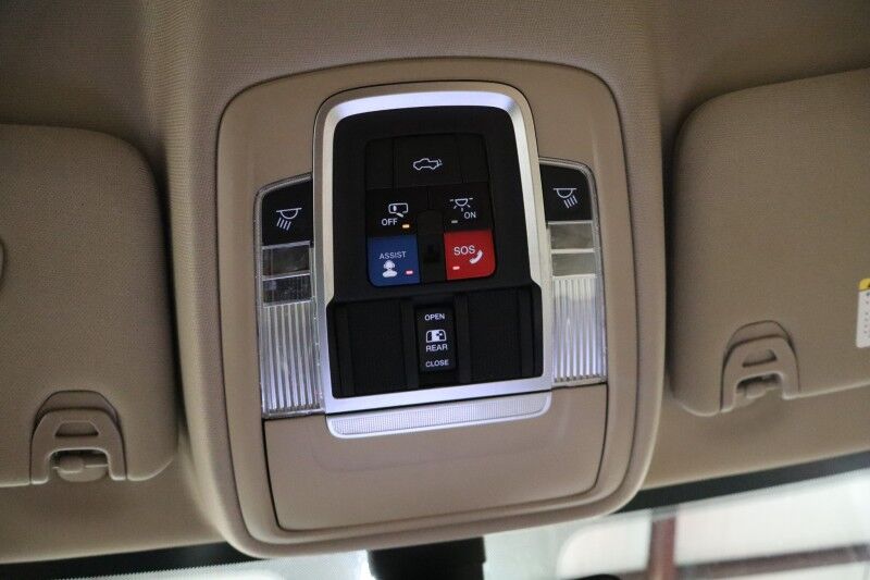 2022 Ram 3500 Laramie Flatbed Dually 6.7L Diesel AISIN NEW Tires FREE WARRANTY Arlington TX