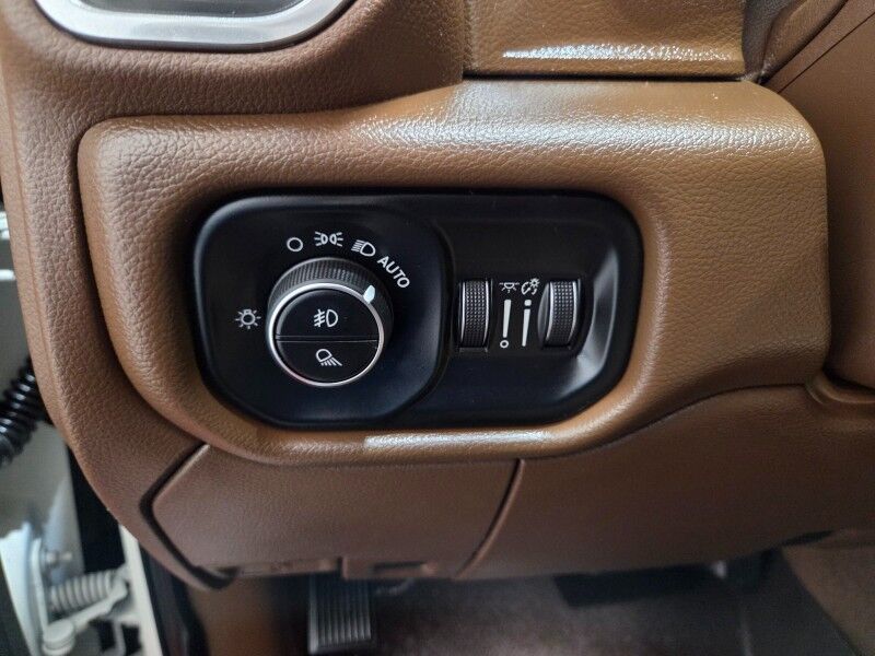 2022 Ram 3500 Laramie Long Bed 6.7L Diesel AISIN 22in Wheels Nitto Tires FREE WARRANTY Arlington TX