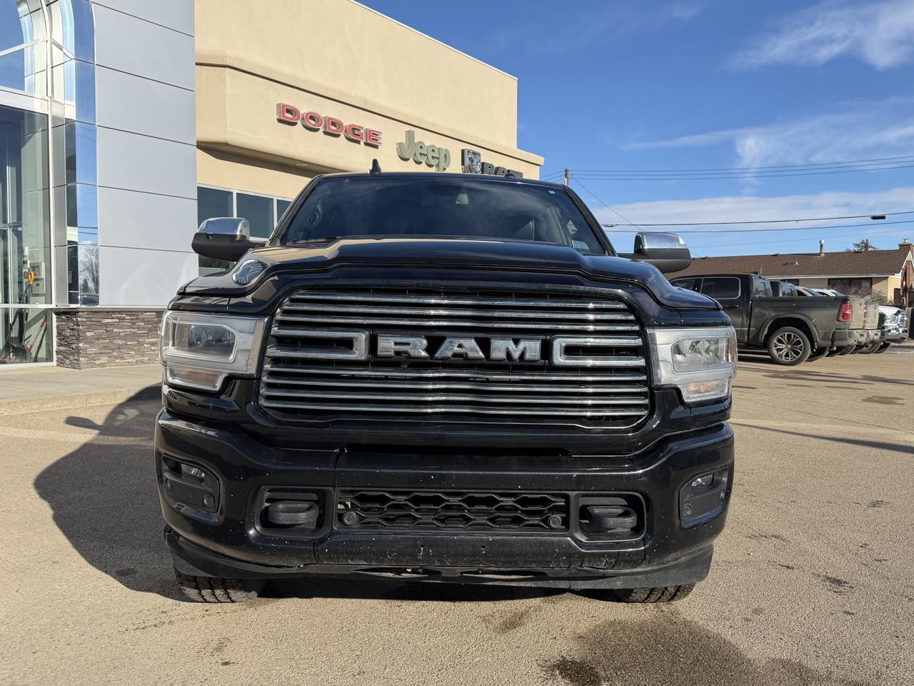2022 Ram 3500 Laramie Mega Cab 4X4 |6.7L | AISIN | Leather | Heated Seats | Laramie Level 2 Equip Pkg | Nav Redwater AB