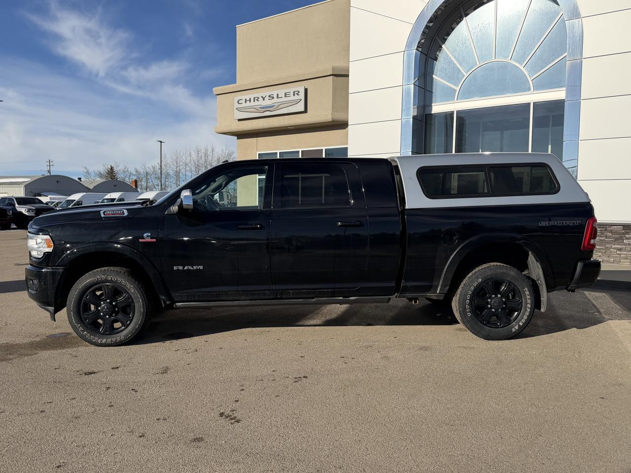 2022 Ram 3500 Laramie Mega Cab 4X4 |6.7L | AISIN | Leather | Heated Seats | Laramie Level 2 Equip Pkg | Nav Redwater AB