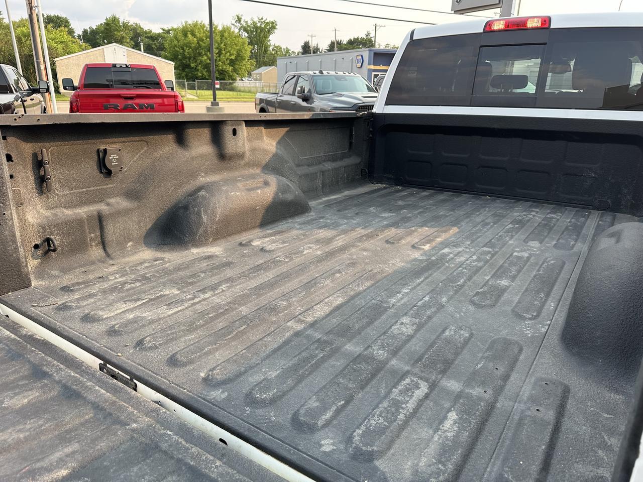 2022 Ram 3500 Laramie Redwater AB